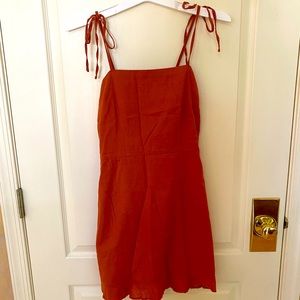 Orange Abercrombie & Fitch Dress WITH POCKETS!!